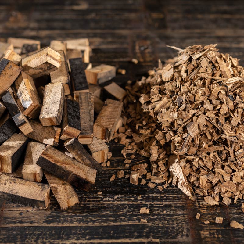 How to match wood to meat for best smoky flavors